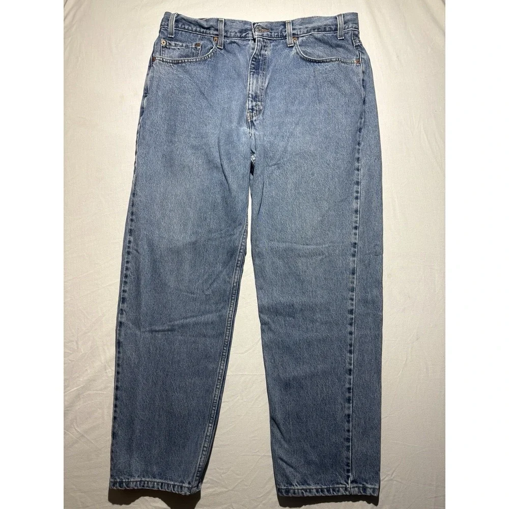 Levi's 550 Relaxed Fit Jeans Men's 38x30 Light Wash Blue Denim Cotton Pants